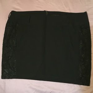 Torrid lace side panel skirt
